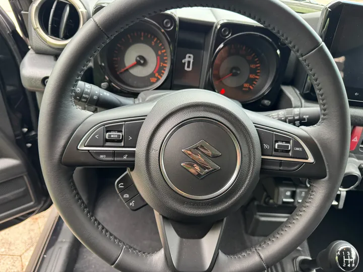 Suzuky - foto 5